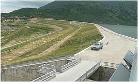 Hồ chứa nước Hoa Sơn