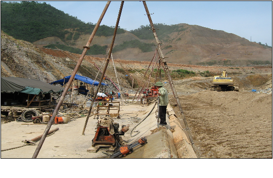 Sự khác nhau giữa khoan phụt truyền thống  với khoan phụt áp lực cao