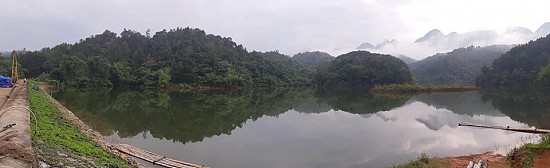 Khoan phụt chống thấm đập đất công trình hồ Bản Nưa