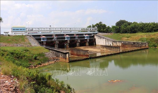 Hơn 150 tỷ đồng sửa chữa, nâng cấp các công trình đầu mối hồ Dầu Tiếng