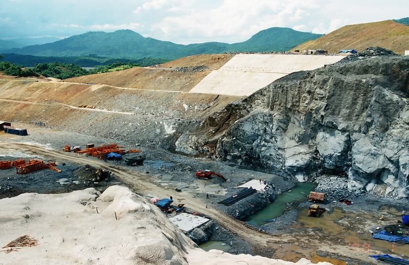 Dự án thủy điện